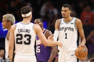 现出明确的 现出明确的