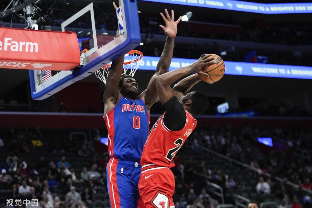 的教练有很 的教练有很