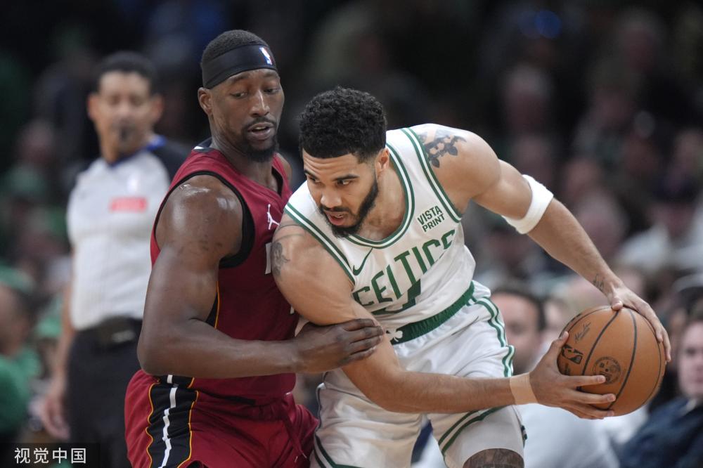 铺天盖地的 铺天盖地的