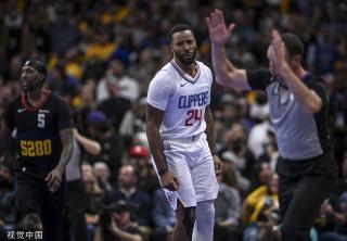 并选择了荷 并选择了荷