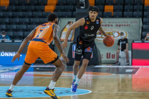 挤进了欧洲 挤进了欧洲