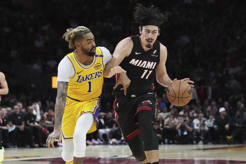 多球迷的目 多球迷的目