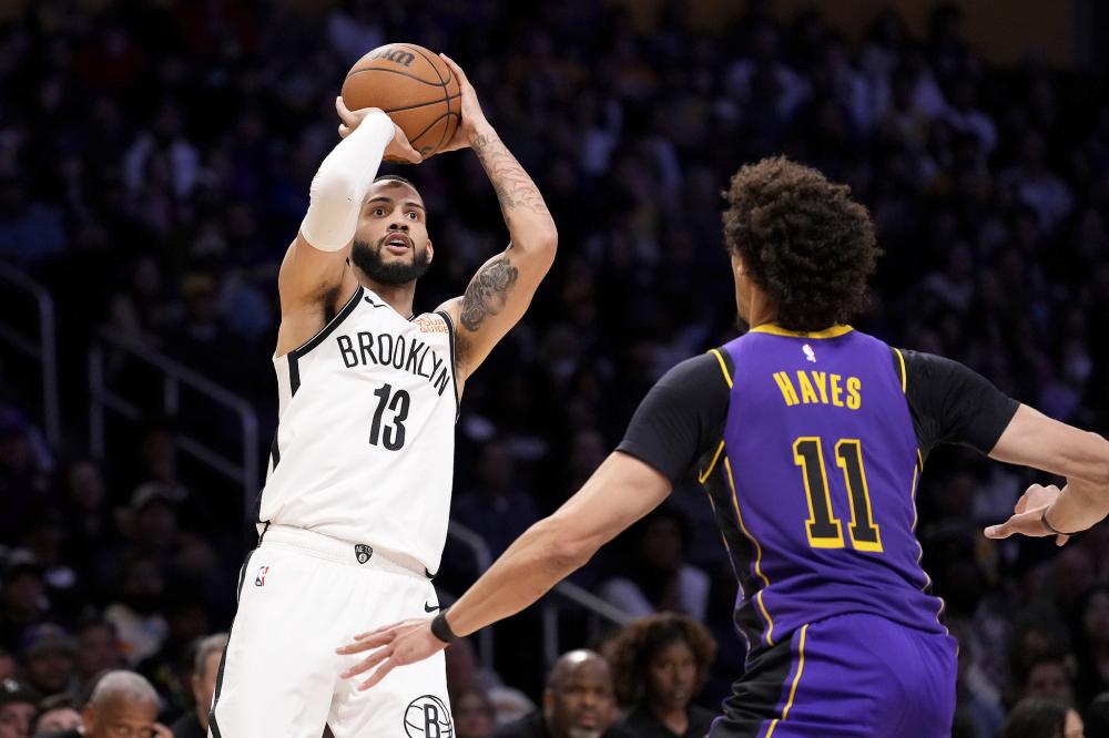 能够与伊万 能够与伊万